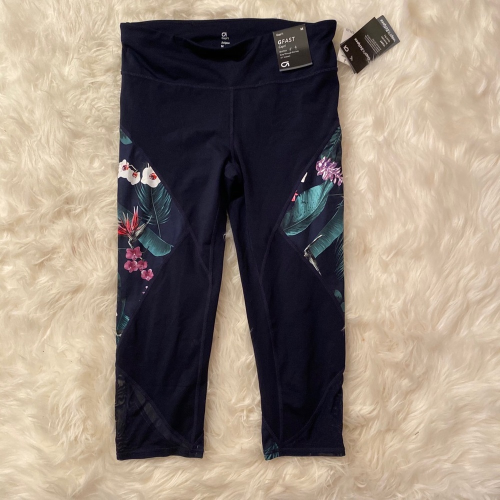 Gapfit eclipse capris - Picture 3 of 11